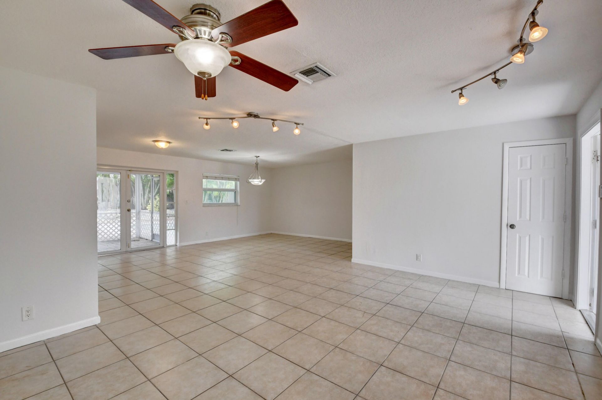 4163 NW 2nd Court, Boca Raton, FL 33431 Photo