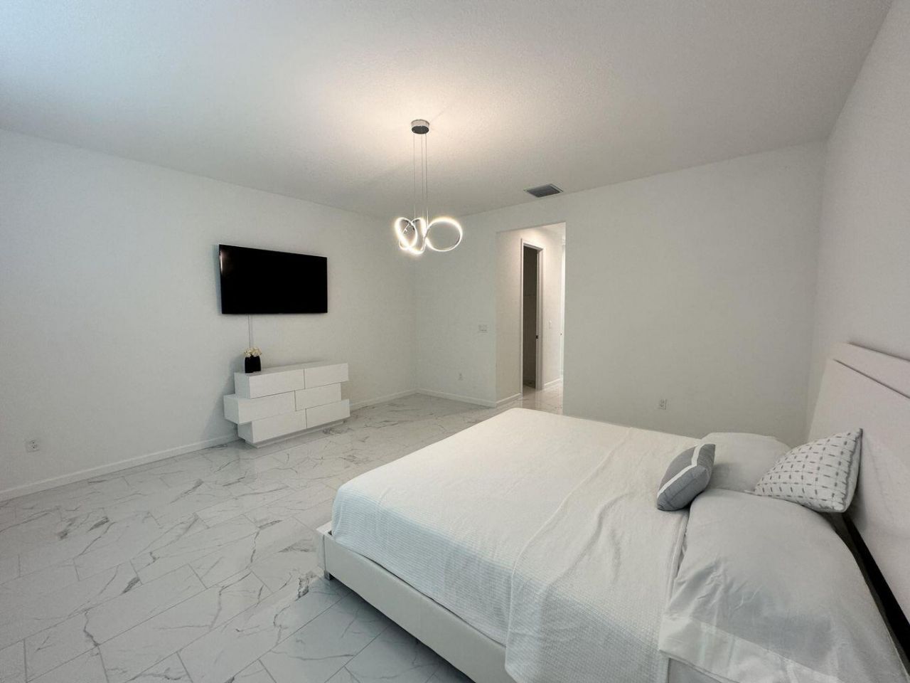 10710 SW Hensley Street, Port Saint Lucie, FL 34987 Photo