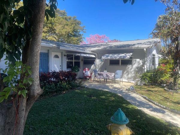 3123 SW Natura Avenue, Deerfield Beach, FL 33441