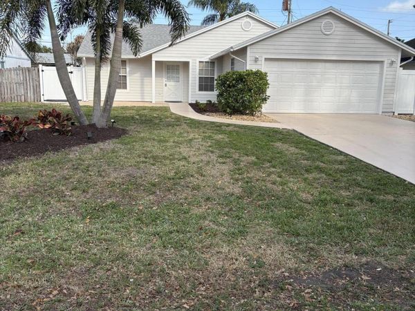 6045 Francis Street, Jupiter, FL 33458