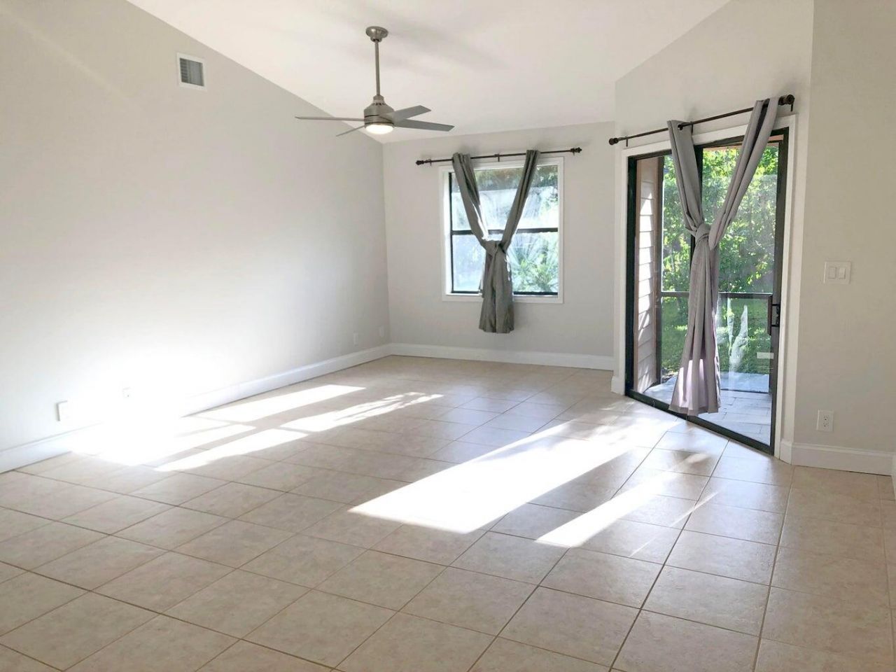 6045 Francis Street, Jupiter, FL 33458 Photo