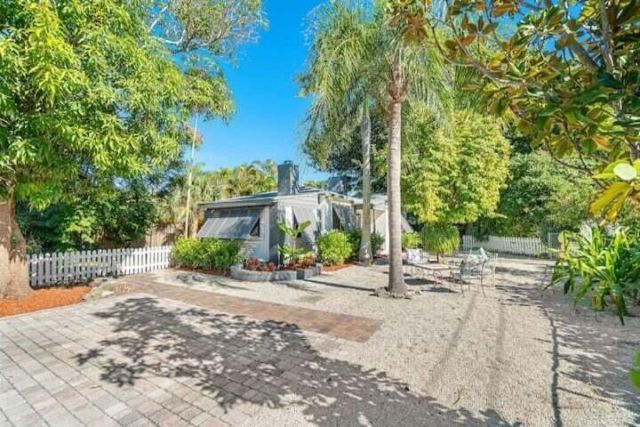 11 SW 4th Street, Delray Beach, FL 33444 Photo