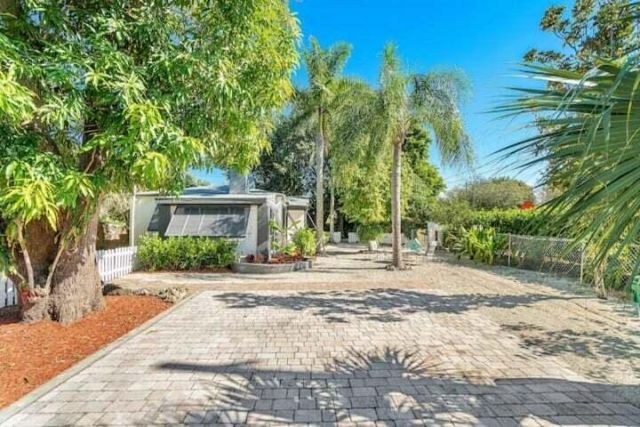 11 SW 4th Street, Delray Beach, FL 33444 Photo