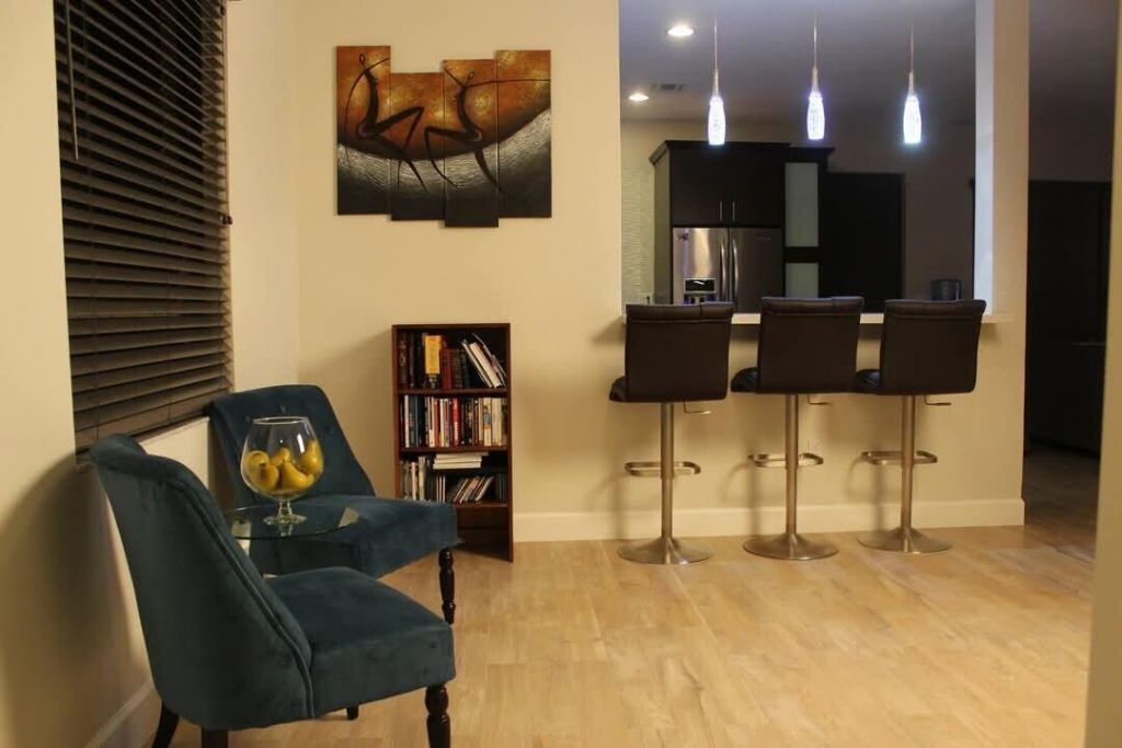 835 NE 191st Street, Miami, FL 33179 Photo