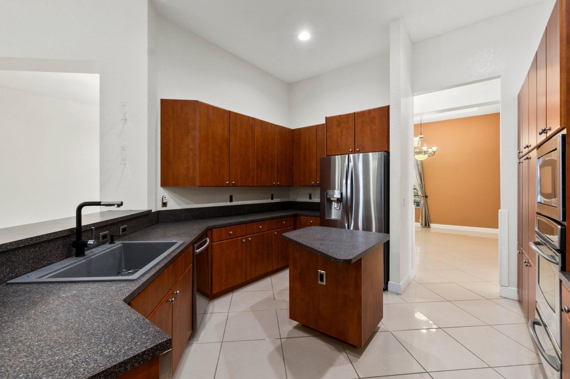 104 NW Rockbridge Court, Port Saint Lucie, FL 34986 Photo