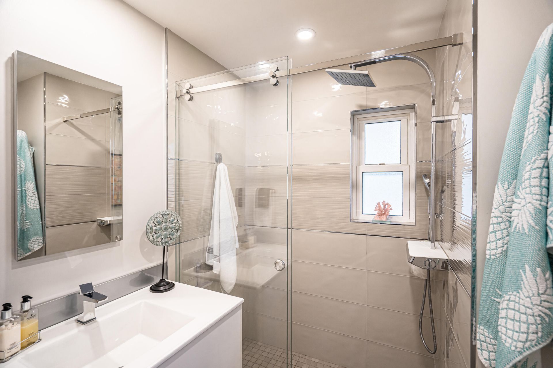 100 Venetian Drive, Unit 2, Delray Beach, FL 33483 Photo