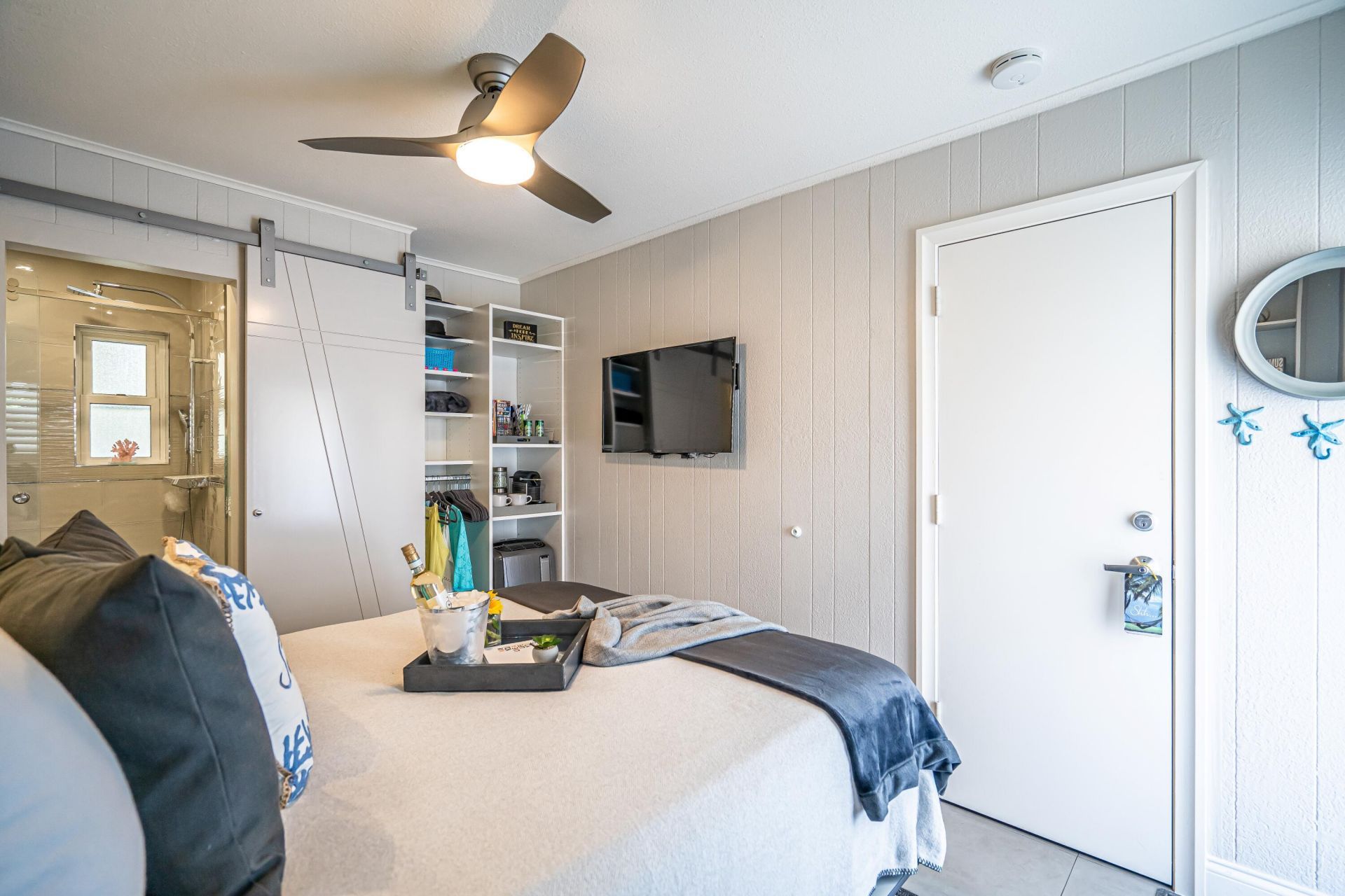 100 Venetian Drive, Unit 2, Delray Beach, FL 33483 Photo