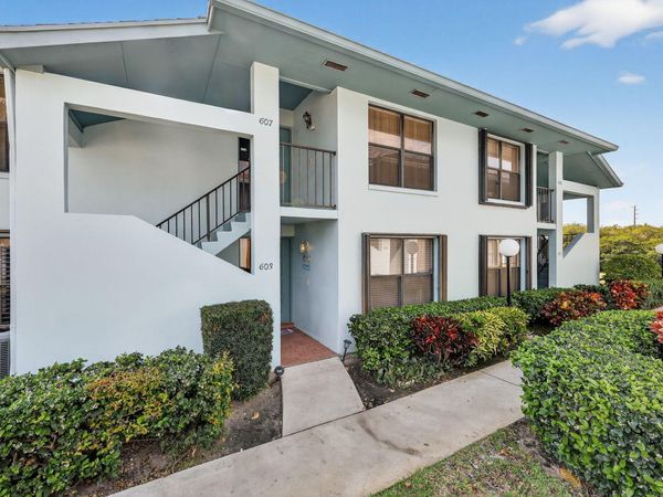 950 S Kanner Highway, Unit 603, Stuart, FL 34994