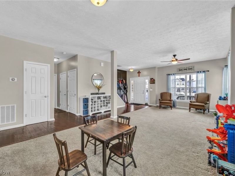 38405 Loman Court, North Ridgeville, OH 44039 Photo 8