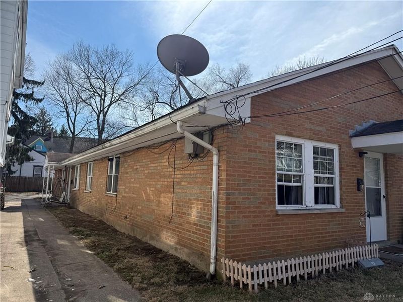 70 Park Drive, Dayton, OH 45410 Photo 1