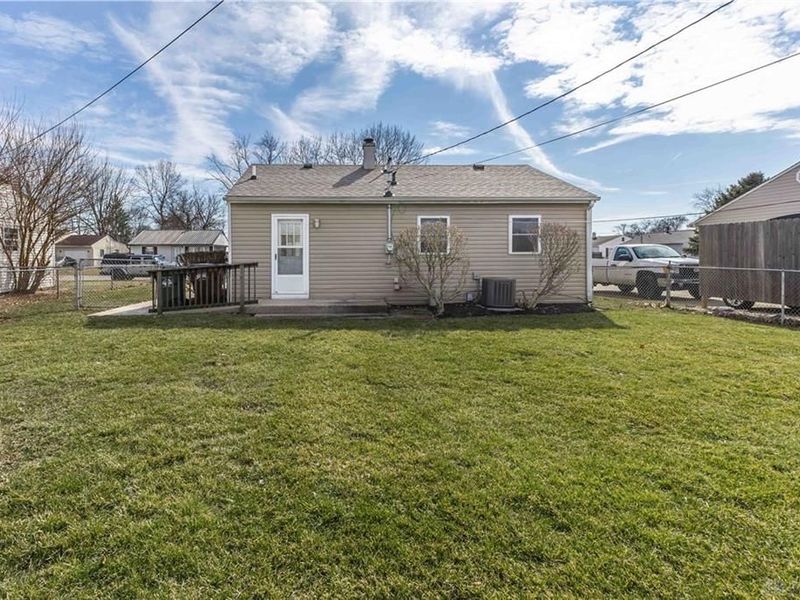 818 Flintridge Drive, Fairborn, OH 45324 Photo 14