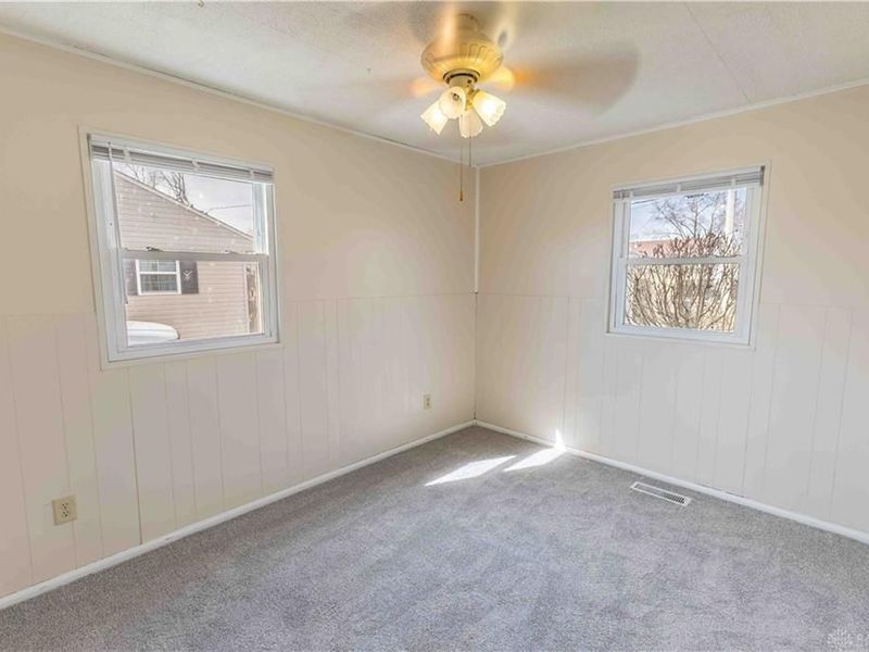 818 Flintridge Drive, Fairborn, OH 45324 Photo 9