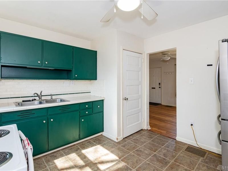 1912 Tuttle Avenue, Dayton, OH 45403 Photo 12