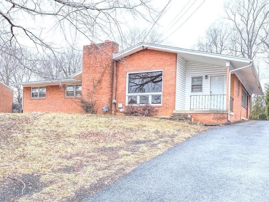 8305 Fort Foote Road, Fort Washington, MD 20744 Main Photo