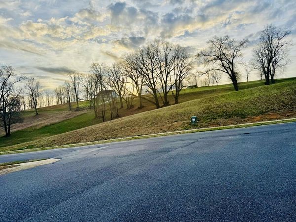 313 Windswept Way, Morristown, TN 37813