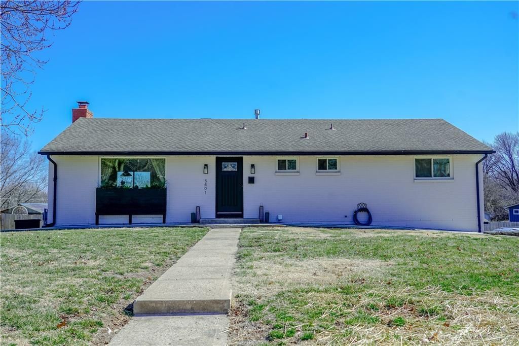 5401 N Mersington Avenue, Kansas City, MO 64119 Main Photo