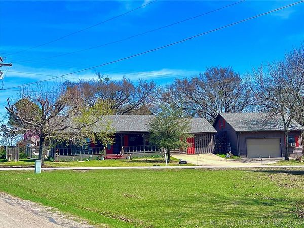11782 Oak Ridge Street, Kingston, OK 73439