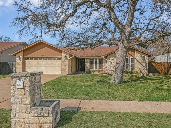 6202 Sun Vista DR, Austin, TX 78749