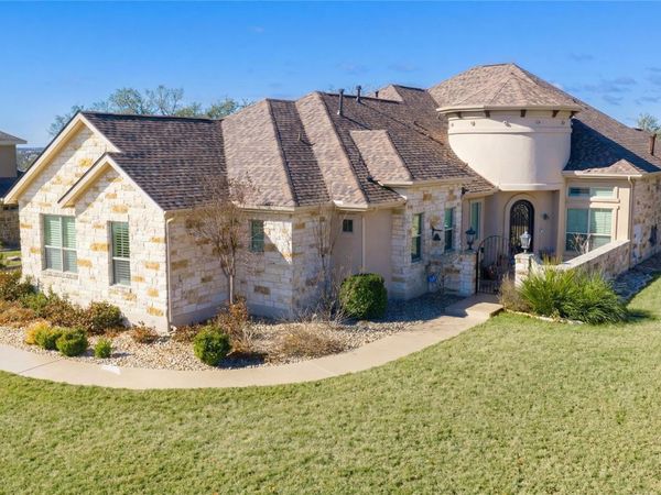 120 Applewood DR, Driftwood, TX 78619