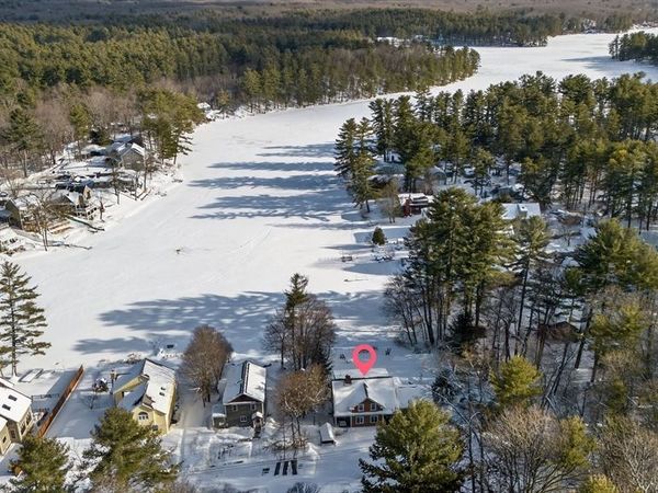 27 Lower Dam Way, Dunstable, MA 01827