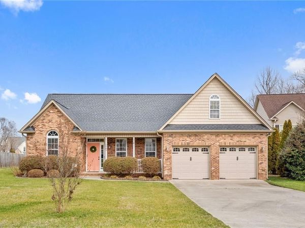 1983 Double Jack Lane, Winston-Salem, NC 27127