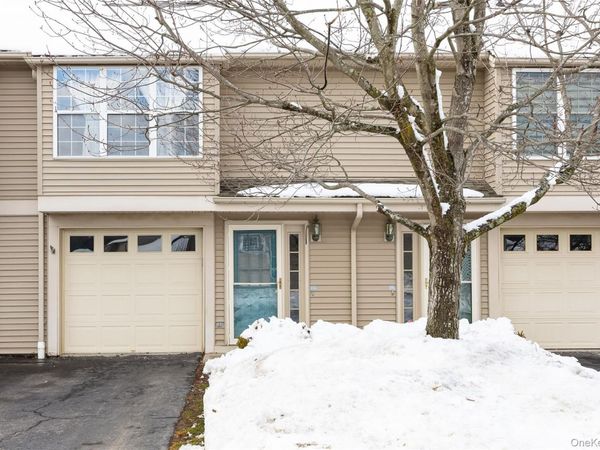 124 Elmcrest Drive , Fishkill, NY 12524