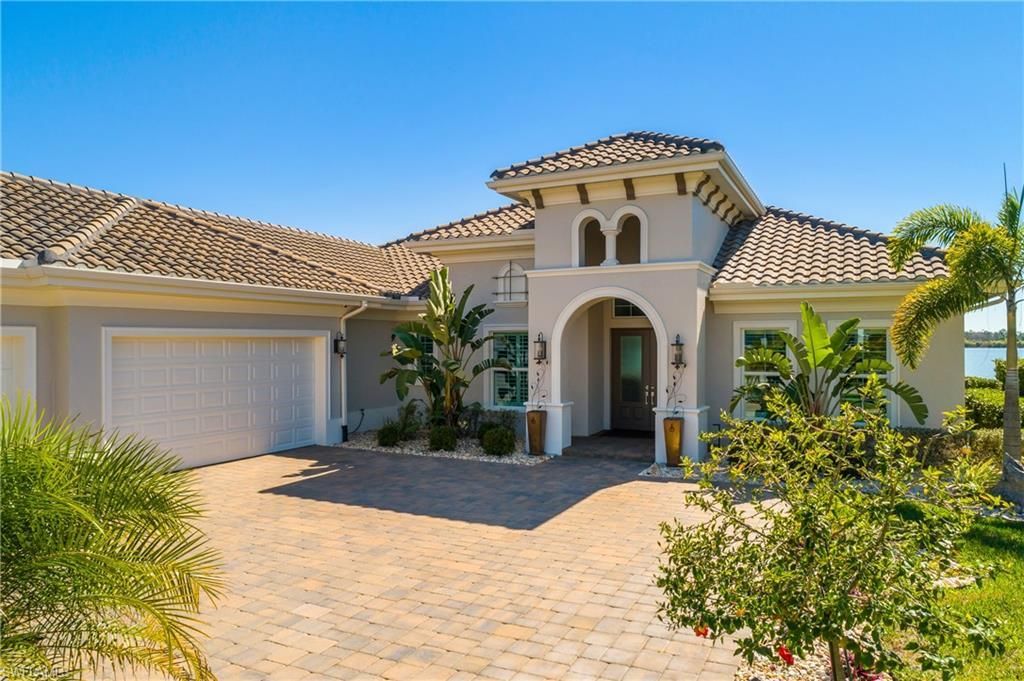 17424 Blue Sapphire Dr, Fort Myers, FL 33913 Photo