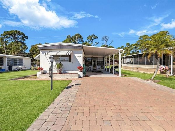 27570 Hoenie DR , BONITA SPRINGS, FL 34135