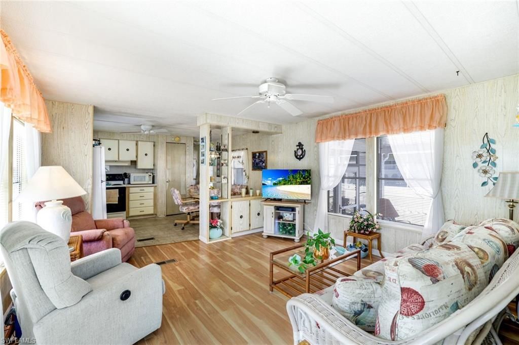 27570 Hoenie Dr, Bonita Springs, FL 34135 Photo