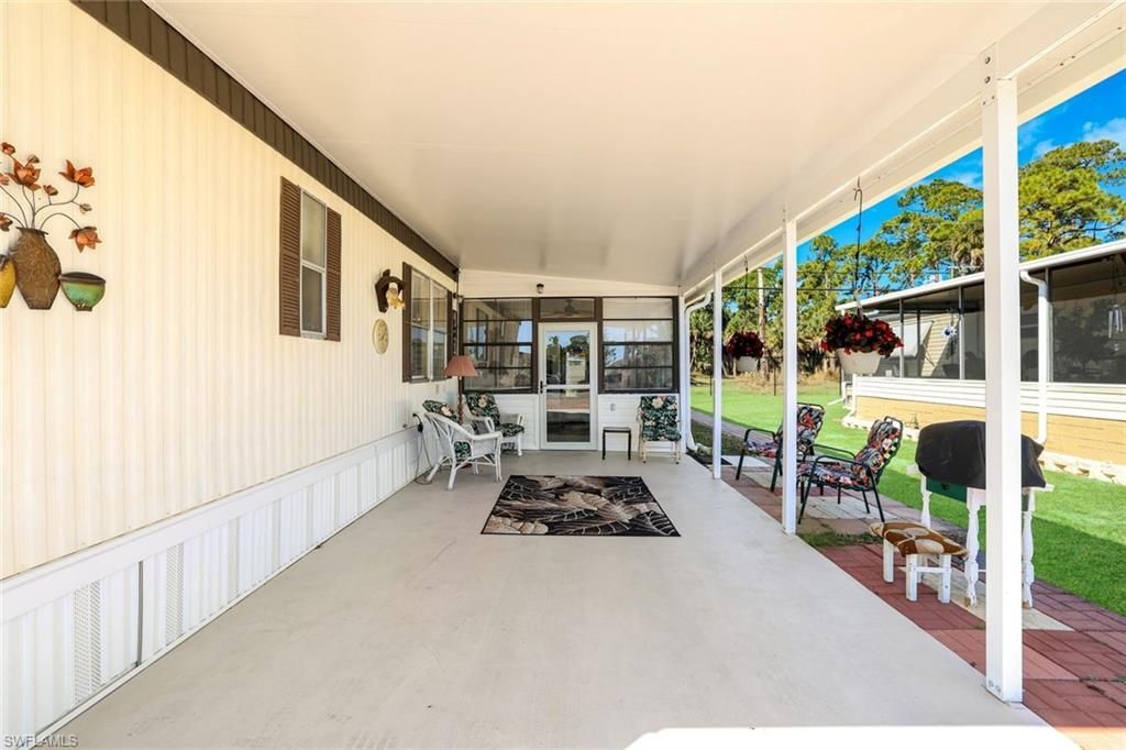 27570 Hoenie Dr, Bonita Springs, FL 34135 Photo