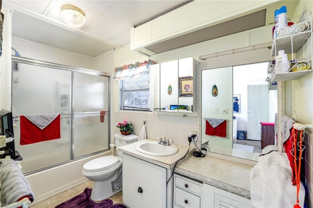 27570 Hoenie Dr, Bonita Springs, FL 34135 Photo