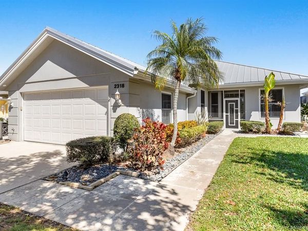 2318 SW Mayflower Drive, Palm City, FL 34990