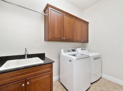 2128 Land End Loop, Roseville, CA 95747 Photo