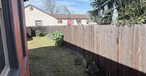 3839 Martin Luther King Jr Blvd #b, Unit B, Sacramento, CA 95820 Photo