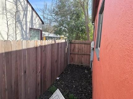 3839 Martin Luther King Jr Blvd #b, Unit B, Sacramento, CA 95820 Photo