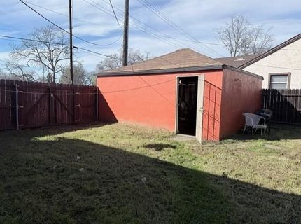 3839 Martin Luther King Jr Blvd #b, Unit B, Sacramento, CA 95820 Photo