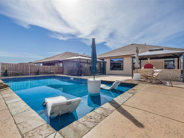 2373 Briscoe Ranch Drive, Weatherford, TX 76087