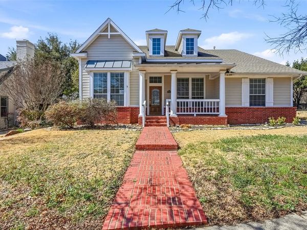 6017 Avalon Street, North Richland Hills, TX 76180