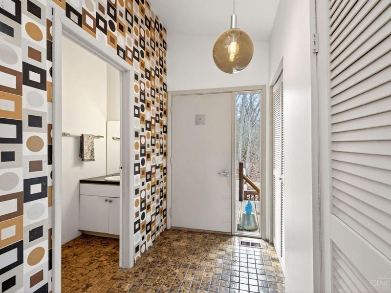 3595 Cooper Road, Blue Ash, OH 45241 Photo 17