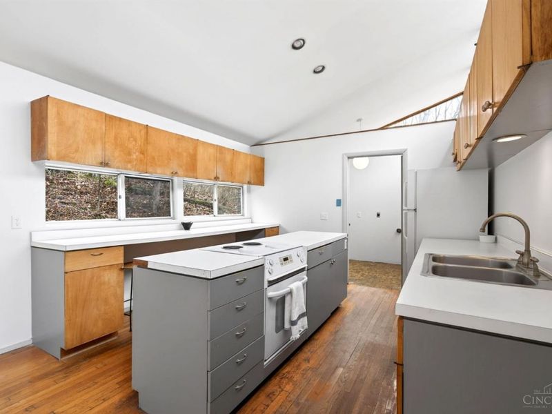 3595 Cooper Road, Blue Ash, OH 45241 Photo 22