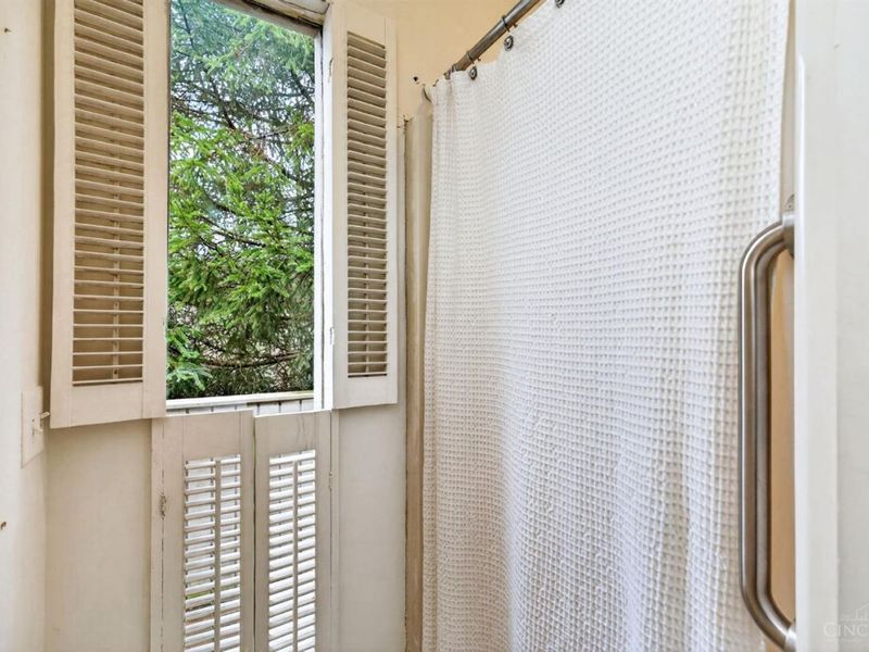 3595 Cooper Road, Blue Ash, OH 45241 Photo 38