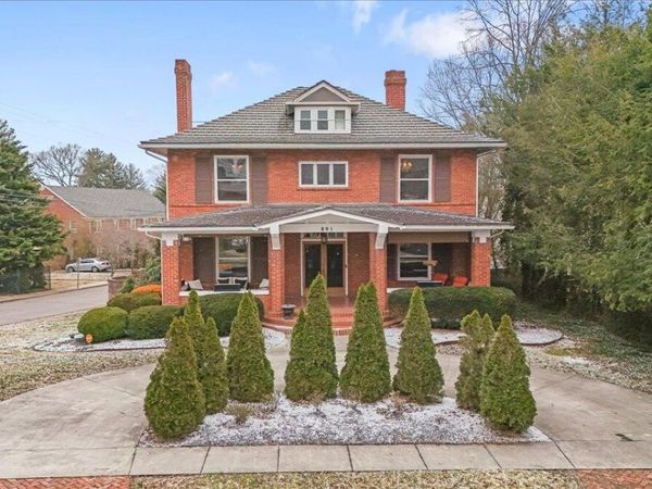 801 Holston Avenue, Bristol, TN 37620