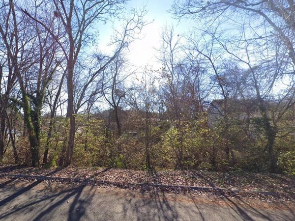 4804 Bay Street, Knoxville, TN 37912