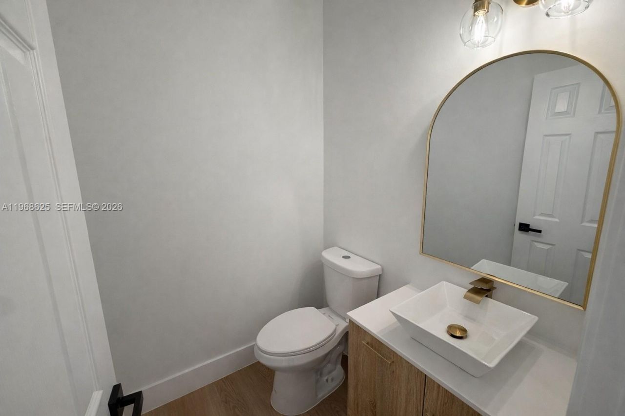 357 SW 188th Ter, Pembroke Pines, FL 33029 Photo