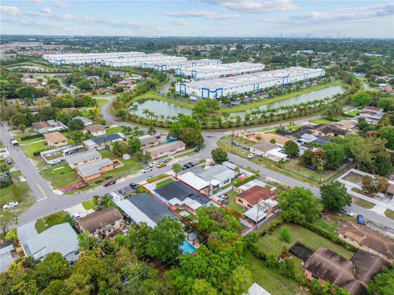 2520 NW 108th St, Miami, FL 33167 Photo