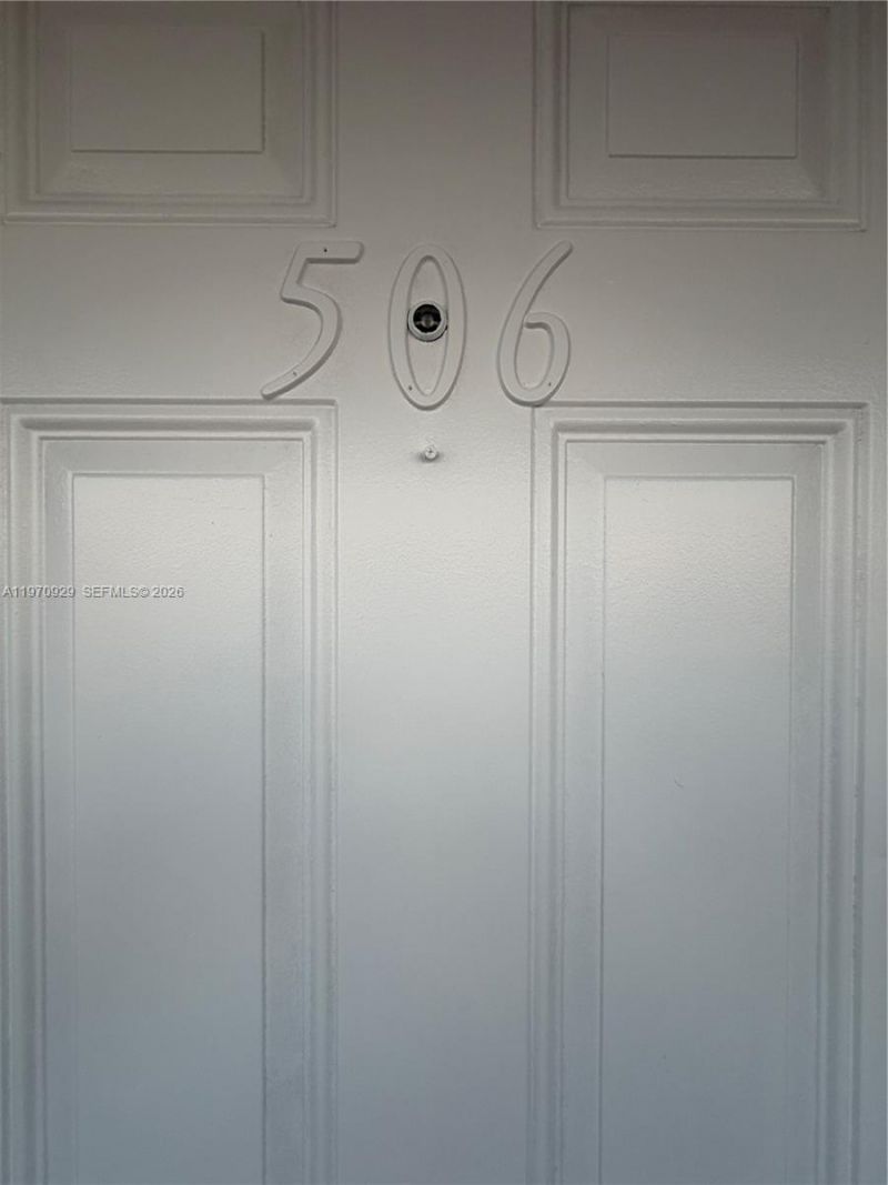 7900 Tatum Waterway Dr , Unit 506, Miami Beach, FL 33141 Photo