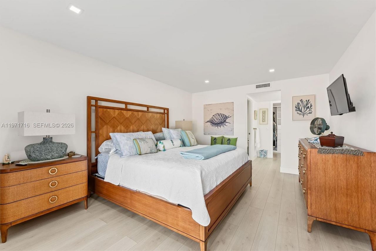 1030 Us Highway 1 , Unit 112, North Palm Beach, FL 33408 Photo