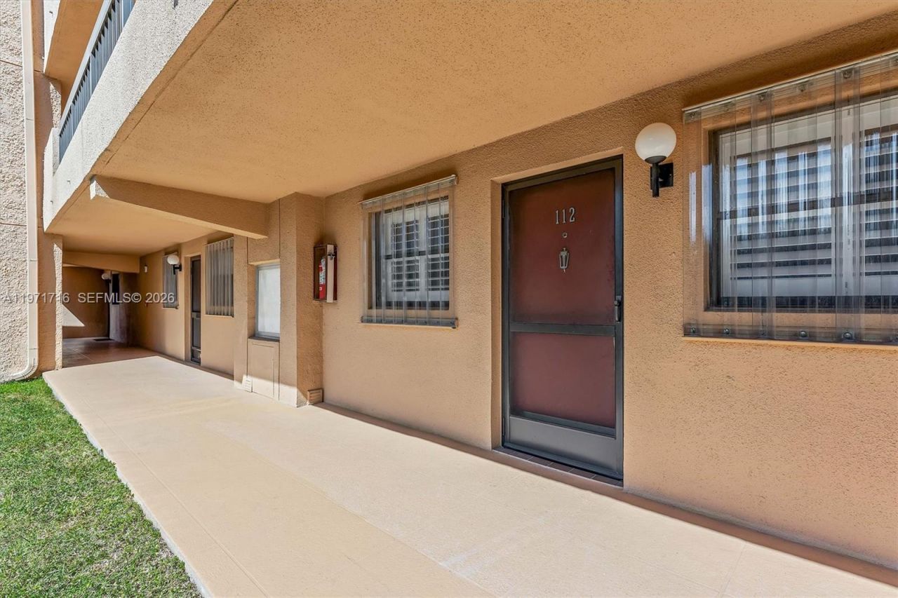 1030 Us Highway 1 , Unit 112, North Palm Beach, FL 33408 Photo