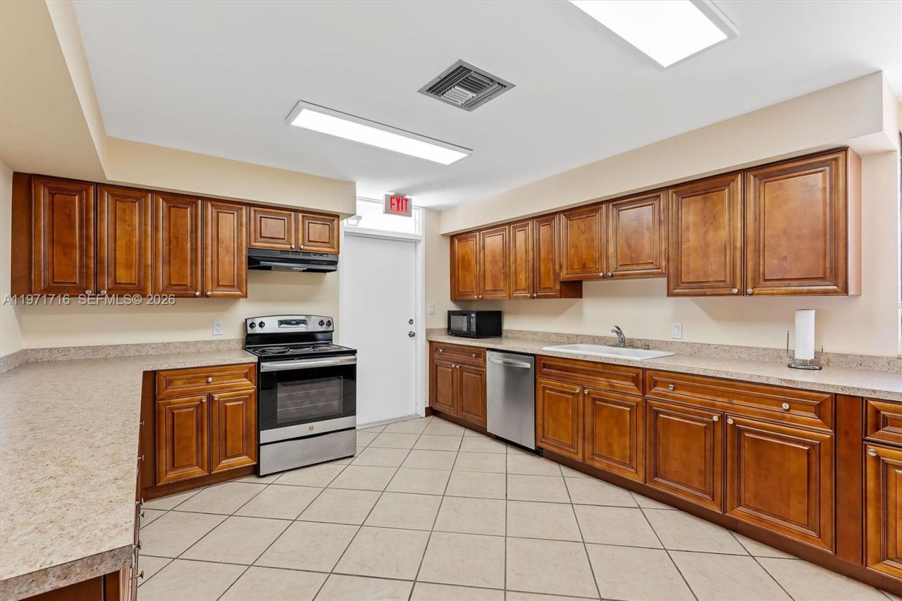 1030 Us Highway 1 , Unit 112, North Palm Beach, FL 33408 Photo