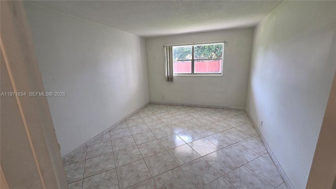 2420 Johnson St , Unit 104, Hollywood, FL 33020 Photo